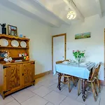 Holiday home 2 Bed In Robin Hoods Bay Oc-r100 *