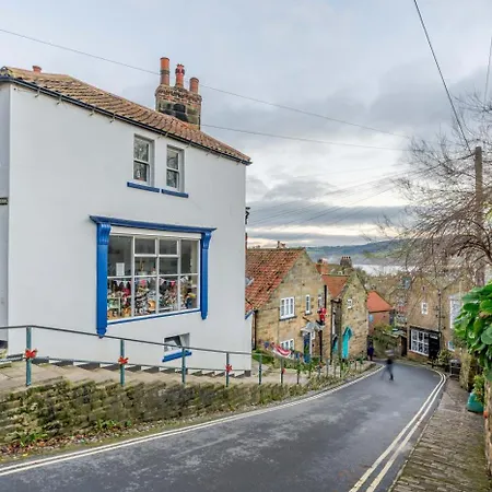 펜션 2 Bed In Robin Hoods Bay Oc-r100 *