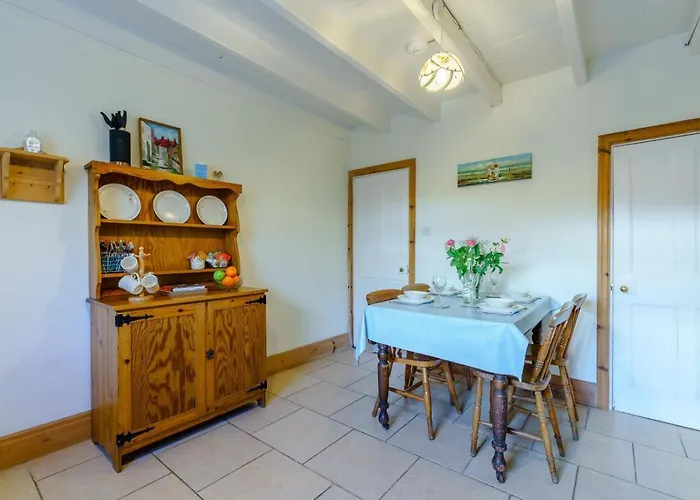 Dom wakacyjny 2 Bed In Robin Hoods Bay Oc-r100 *