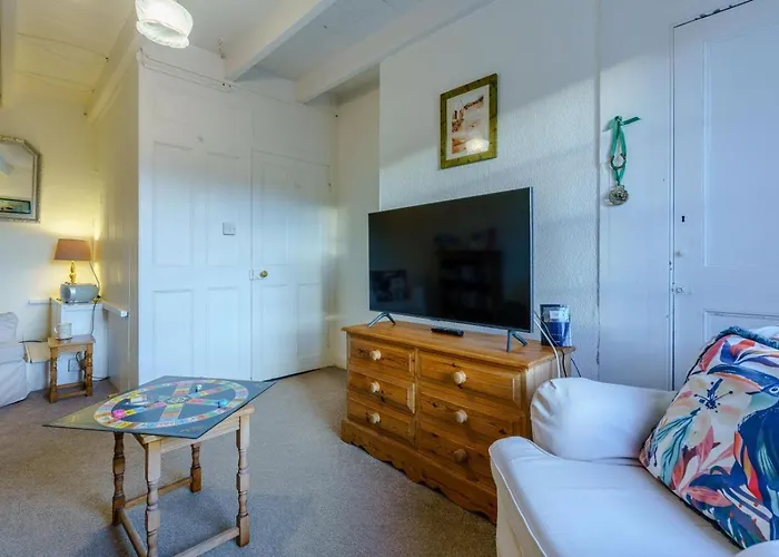 2 Bed In Robin Hoods Bay Oc-r100 Dom wakacyjny *