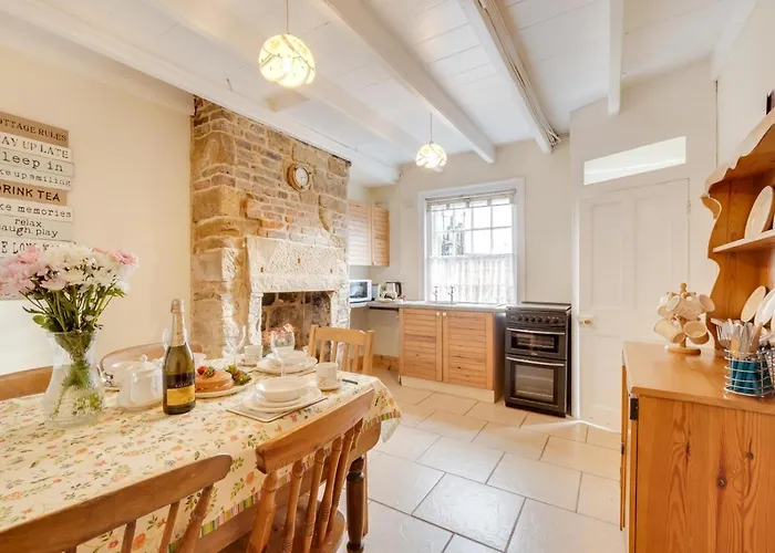 2 Bed In Robin Hoods Bay Oc-r100 Dom wakacyjny